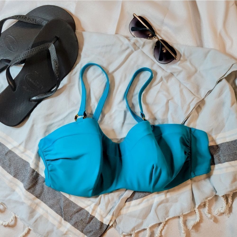 NWOT Figleaves Bikini Top; 38D